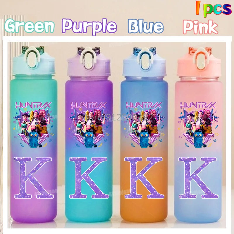Gourde KPOP 750ml – Lettre Personnalisée & Couleurs Dégradées