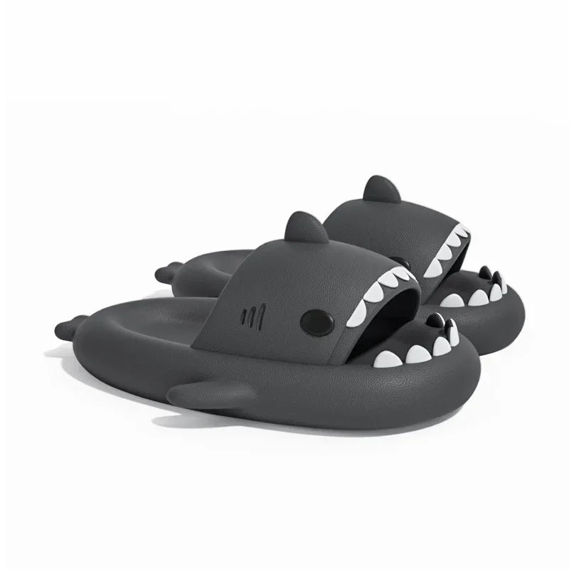 Pantoufles Requin Antidérapantes – Chaussures Amusantes Maison & Extérieur