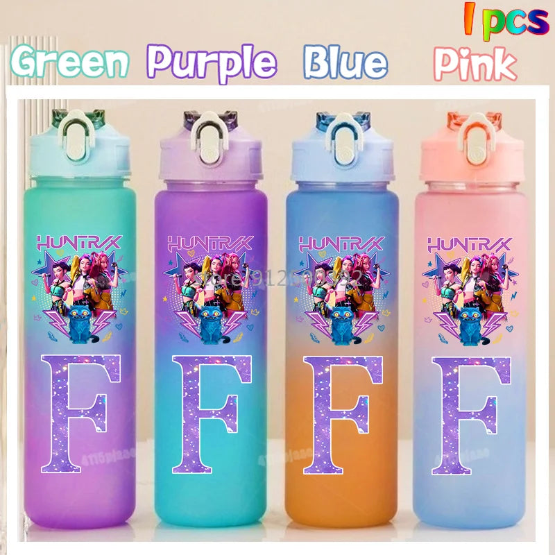Gourde KPOP 750ml – Lettre Personnalisée & Couleurs Dégradées