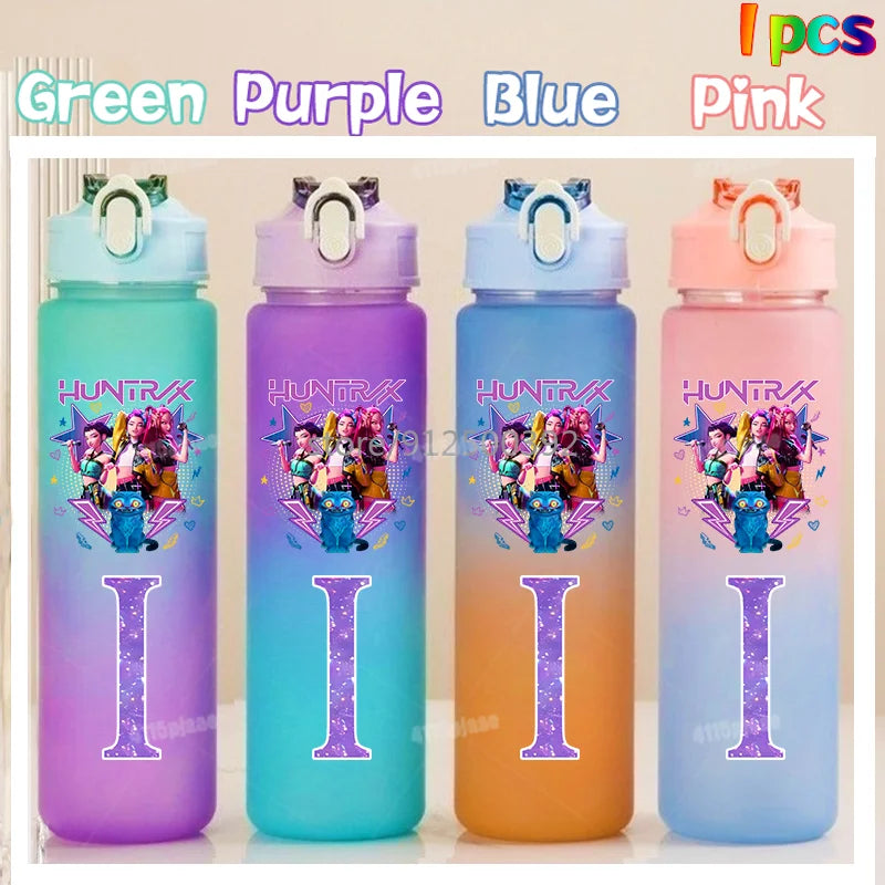 Gourde KPOP 750ml – Lettre Personnalisée & Couleurs Dégradées
